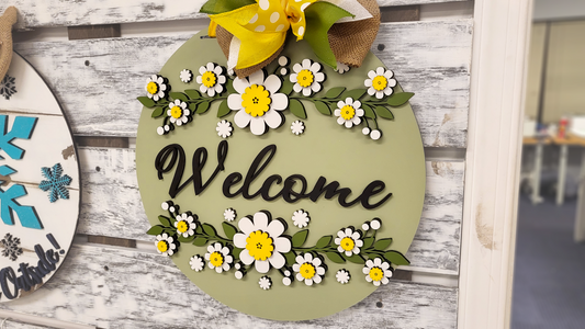Welcome Spring Daisies Door Hanger